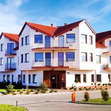 Nice Apartment In Darlowko With Wifi Exteriér fotografie